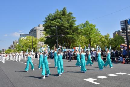 parade05.jpg