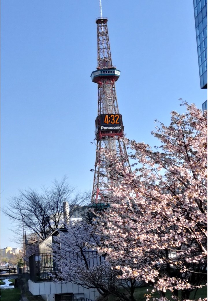 HP トップページ写真TV塔.jpg