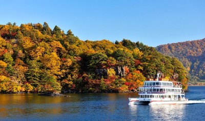 十和田湖紅葉260901-1.jpg